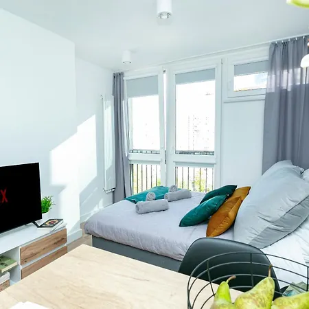 Grzybowska 30 Yellow - Better Apartment