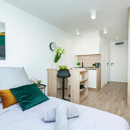 Апартаменты Grzybowska 30 Yellow - Better Варшава